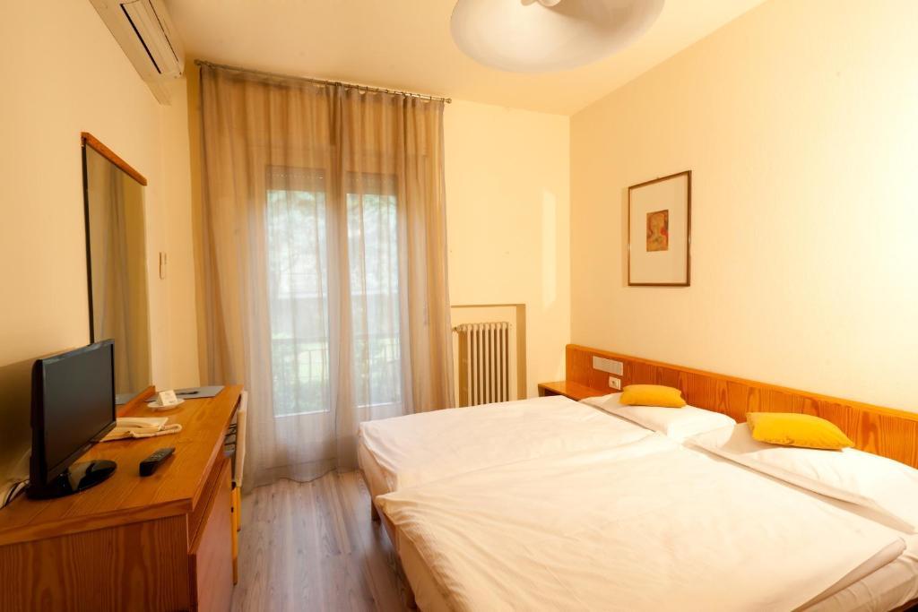 Club Hotel Olivi - Tennis Center Malcesine Eksteriør bilde