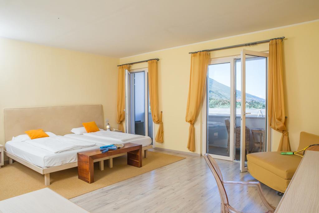 Club Hotel Olivi - Tennis Center Malcesine Eksteriør bilde